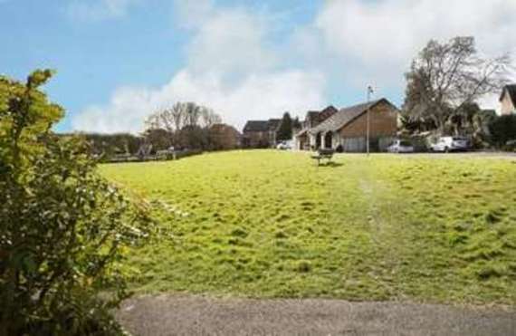 1 Bedroom Maisonette