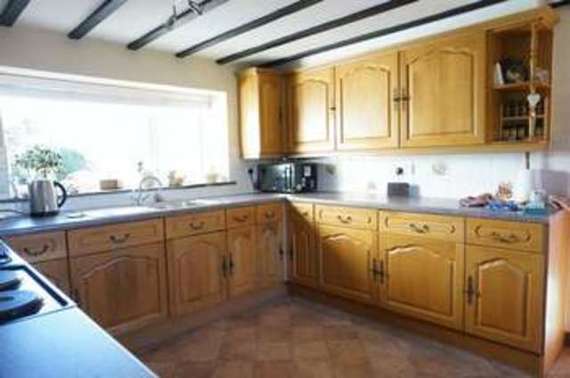 5 Bedroom Detached