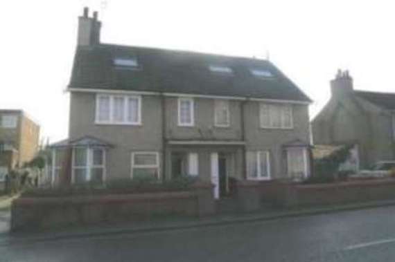 1 Bedroom Flat
