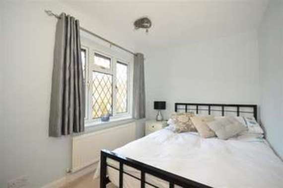 3 Bedroom Semi-Detac...