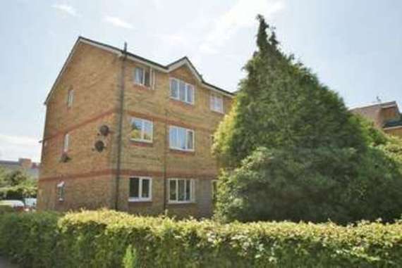1 Bedroom Flat