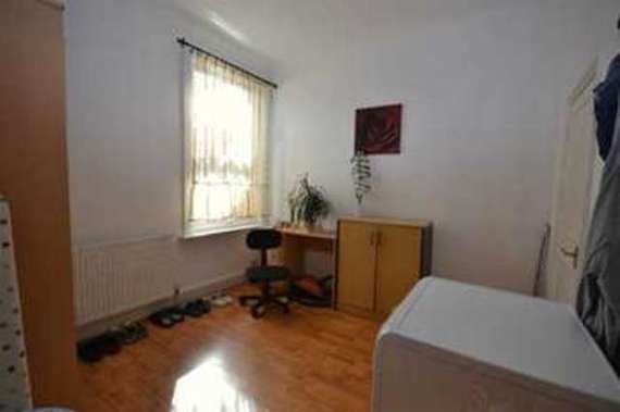 2 Bedroom Terraced