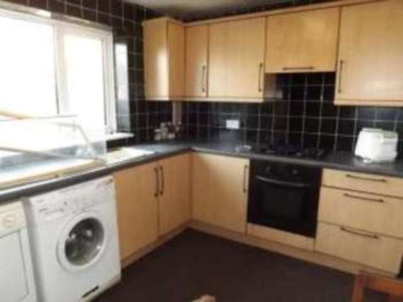 3 Bedroom Semi-Detac...