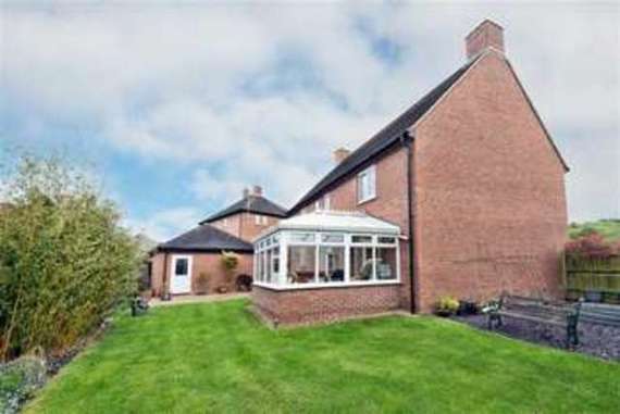 4 Bedroom Property