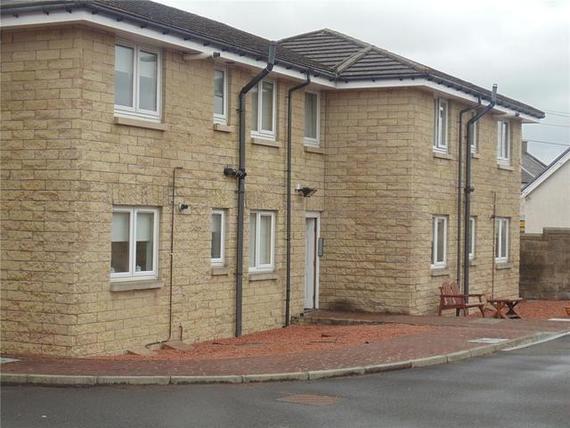 2 Bedroom Flat