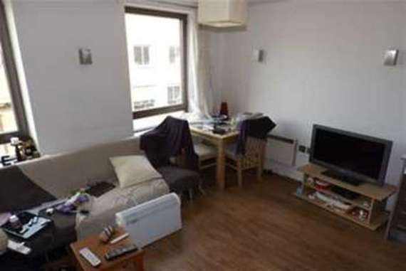 2 Bedroom Flat