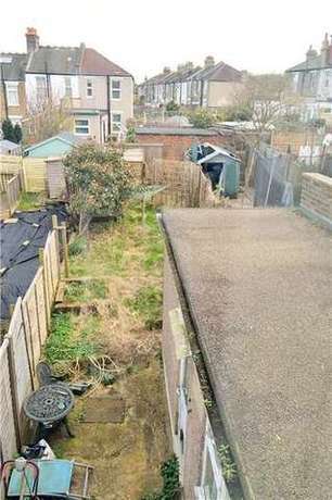 2 Bedroom Terraced