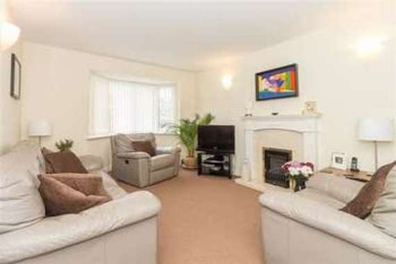 5 Bedroom Detached
