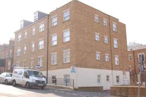 2 Bedroom Apartment