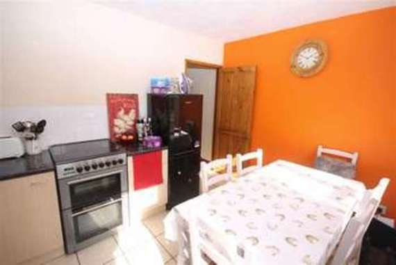 2 Bedroom Property