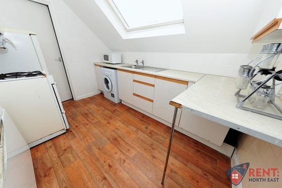 2 Bedroom Maisonette