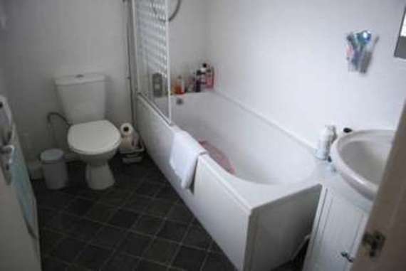 3&nbsp;Bedroom&nbsp;Semi-Detac...