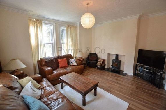 2 Bedroom Terraced