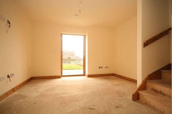 3&nbsp;Bedroom&nbsp;Semi-Detac...