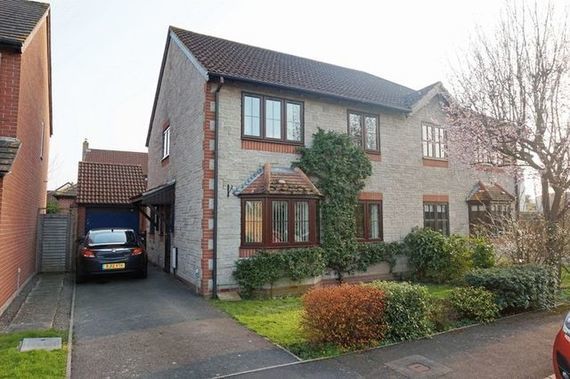 4 Bedroom Semi-Detac...