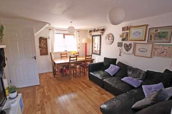 2 Bedroom Terraced