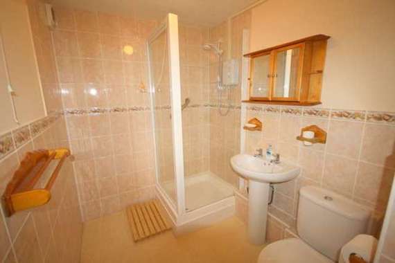 2 Bedroom Retirement...