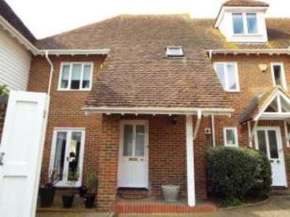2 Bedroom End of Ter...