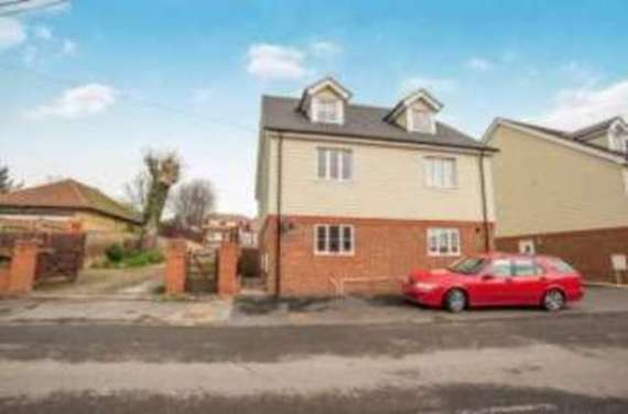 4&nbsp;Bedroom&nbsp;Semi-Detac...