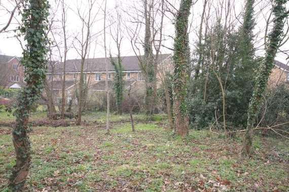 2&nbsp;Bedroom&nbsp;Detached