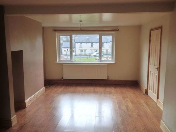 3 Bedroom Semi-Detac...