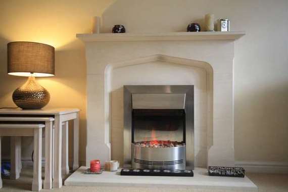 3 Bedroom End of Ter...