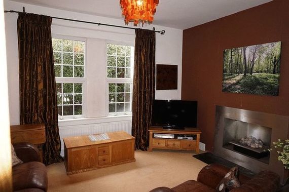 6 Bedroom Detached