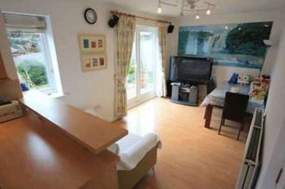 5 Bedroom Detached