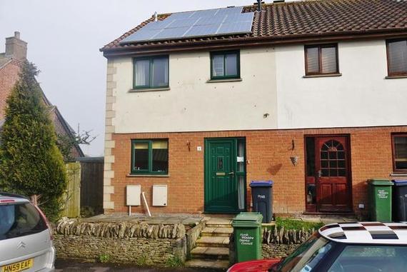 3 Bedroom End of Ter...