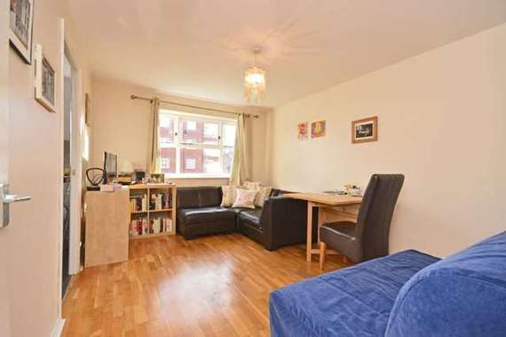 1 Bedroom Flat