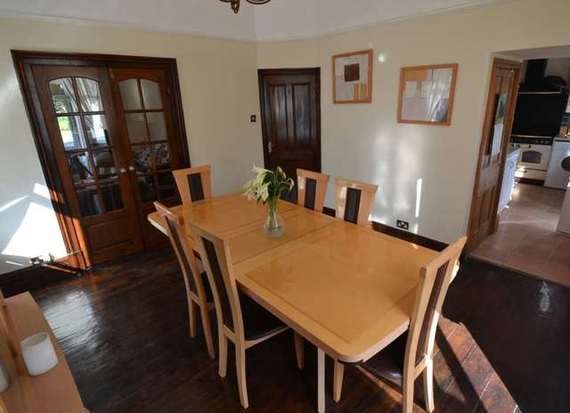 4&nbsp;Bedroom&nbsp;Semi-Detac...