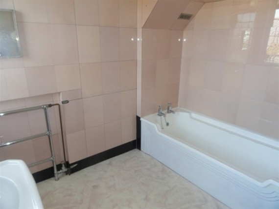5 Bedroom Detached
