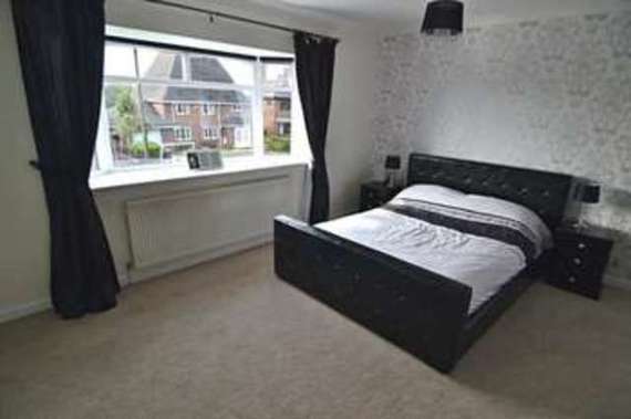 5 Bedroom Detached