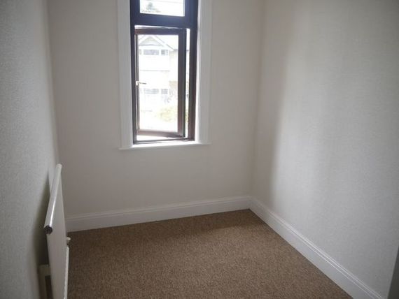 3 Bedroom Semi-Detac...