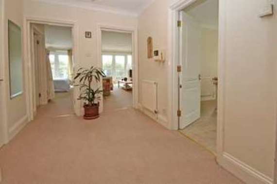 2 Bedroom Apartment