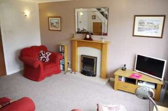 3 Bedroom Semi-Detac...