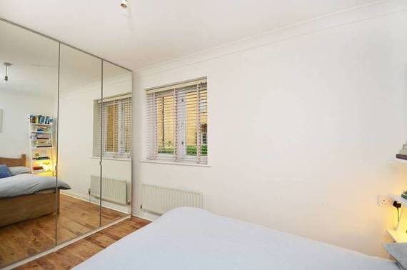 1 Bedroom Flat