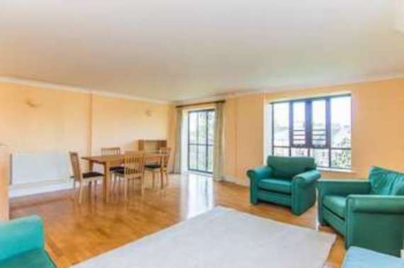 2 Bedroom Flat