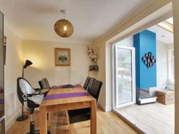 3&nbsp;Bedroom&nbsp;Semi-Detac...