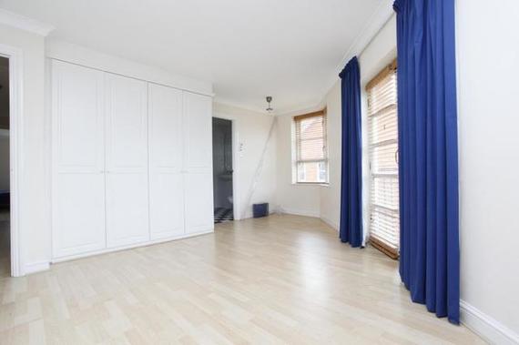 4 Bedroom Flat