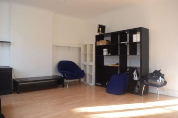 2 Bedroom Flat