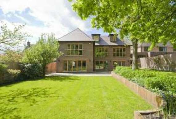 7 Bedroom Detached