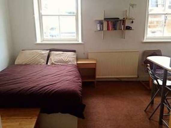 1 Bedroom Flat