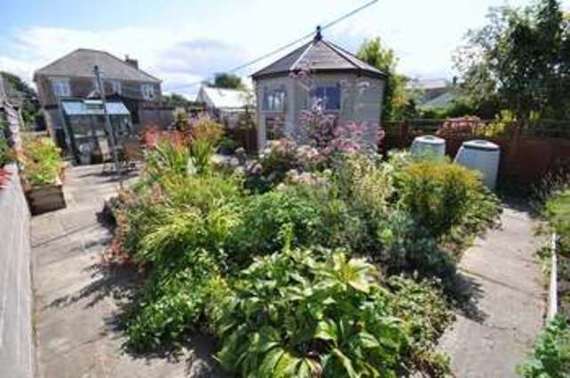 3 Bedroom Semi-Detac...