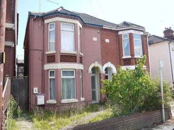 1 Bedroom Flat