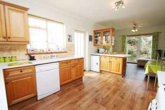 5 Bedroom Detached
