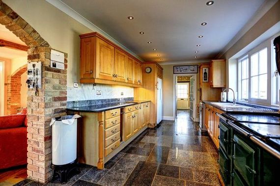5 Bedroom Detached
