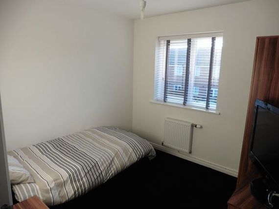 3 Bedroom Semi-Detac...