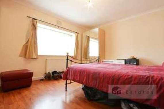 3&nbsp;Bedroom&nbsp;Flat