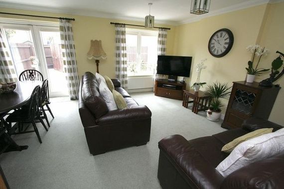 4&nbsp;Bedroom&nbsp;Semi-Detac...